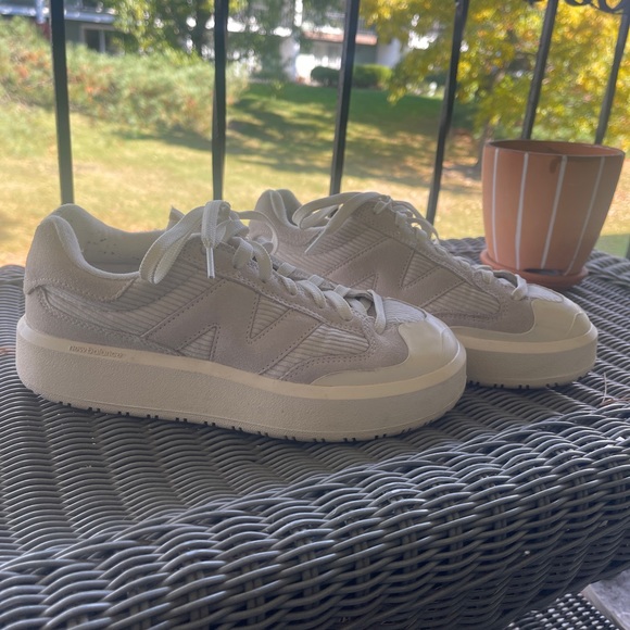 New Balance CT302 - Picture 1 of 10